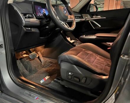 Серый БМВ iX1, объемом двигателя 0 л и пробегом 6 тыс. км за 33200 $, фото 7 на Automoto.ua