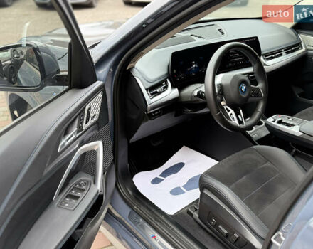 Сірий БМВ iX1, об'ємом двигуна 0 л та пробігом 17 тис. км за 33400 $, фото 9 на Automoto.ua