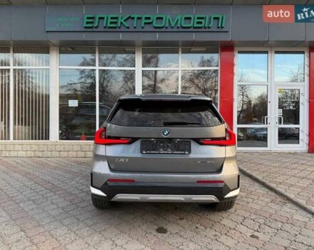 Серый БМВ iX1, объемом двигателя 0 л и пробегом 3 тыс. км за 33999 $, фото 10 на Automoto.ua