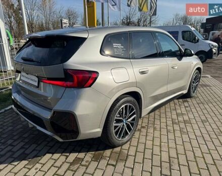 БМВ iX1 2024 в Житомире на Automoto.ua Серый БМВ iX1, объемом двигателя 0 л и пробегом 8 тыс. км за 52031 $, фото 4 на Automoto.ua