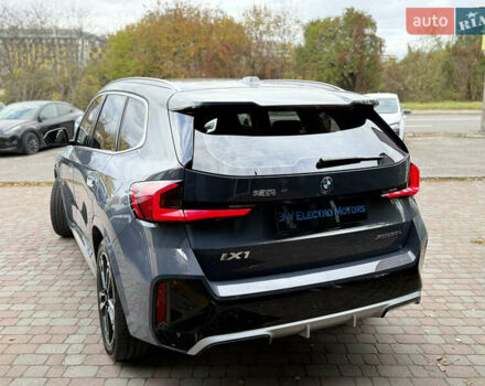 Сірий БМВ iX1, об'ємом двигуна 0 л та пробігом 17 тис. км за 33400 $, фото 3 на Automoto.ua