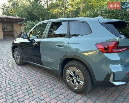 Серый БМВ iX1, объемом двигателя 0 л и пробегом 12 тыс. км за 25500 $, фото 6 на Automoto.ua