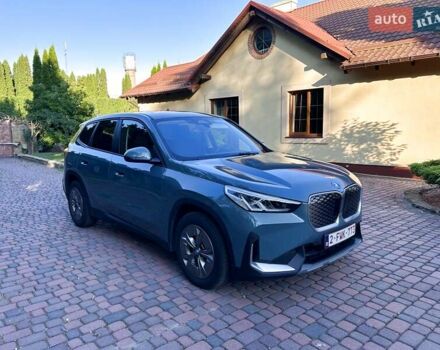 Серый БМВ iX1, объемом двигателя 0 л и пробегом 12 тыс. км за 25500 $, фото 1 на Automoto.ua