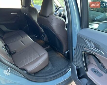 Серый БМВ iX1, объемом двигателя 0 л и пробегом 12 тыс. км за 25500 $, фото 24 на Automoto.ua