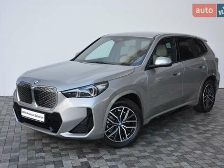 Сірий БМВ iX1, об'ємом двигуна 0 л та пробігом 8 тис. км за 48409 $, фото 1 на Automoto.ua