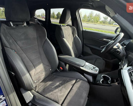Синій БМВ iX1, об'ємом двигуна 0 л та пробігом 22 тис. км за 28800 $, фото 16 на Automoto.ua