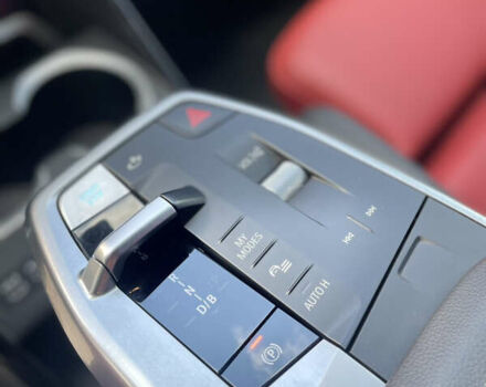 Синій БМВ iX1, об'ємом двигуна 0 л та пробігом 11 тис. км за 48500 $, фото 22 на Automoto.ua