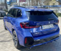 Синий БМВ iX1, объемом двигателя 0 л и пробегом 9 тыс. км за 51000 $, фото 3 на Automoto.ua