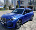 Синий БМВ iX1, объемом двигателя 0 л и пробегом 9 тыс. км за 51000 $, фото 2 на Automoto.ua
