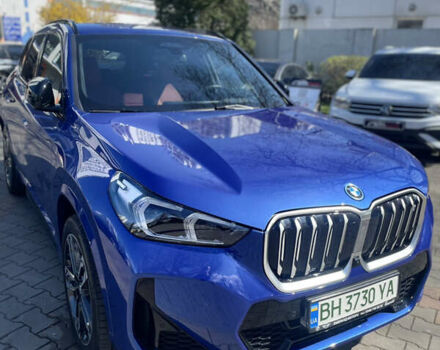 Синий БМВ iX1, объемом двигателя 0 л и пробегом 9 тыс. км за 51000 $, фото 25 на Automoto.ua