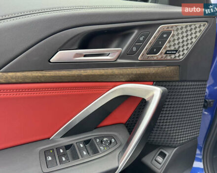 Синій БМВ iX1, об'ємом двигуна 0 л та пробігом 2 тис. км за 35000 $, фото 11 на Automoto.ua