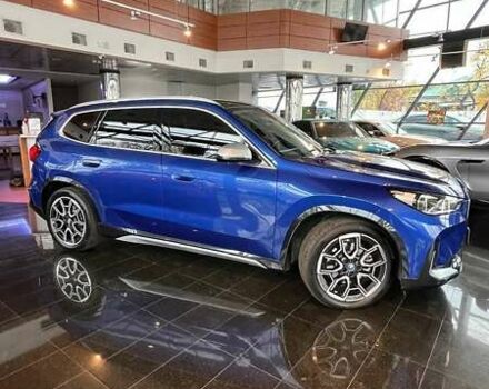 БМВ iX1 2024 у Дніпро (Дніпропетровську) на Automoto.ua Синій БМВ iX1, об'ємом двигуна 0 л та пробігом 11 тис. км за 34000 $, фото 3 на Automoto.ua