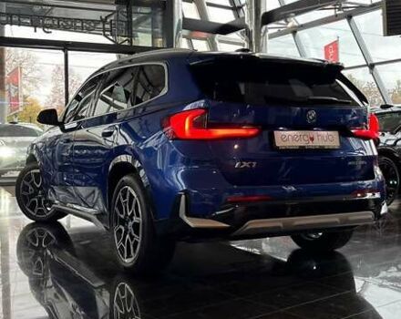 БМВ iX1 2024 у Дніпро (Дніпропетровську) на Automoto.ua Синій БМВ iX1, об'ємом двигуна 0 л та пробігом 11 тис. км за 34000 $, фото 4 на Automoto.ua