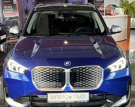 БМВ iX1 2024 у Дніпро (Дніпропетровську) на Automoto.ua Синій БМВ iX1, об'ємом двигуна 0 л та пробігом 11 тис. км за 34000 $, фото 1 на Automoto.ua