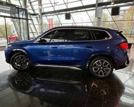 БМВ iX1 2024 у Дніпро (Дніпропетровську) на Automoto.ua Синій БМВ iX1, об'ємом двигуна 0 л та пробігом 11 тис. км за 34000 $, фото 2 на Automoto.ua