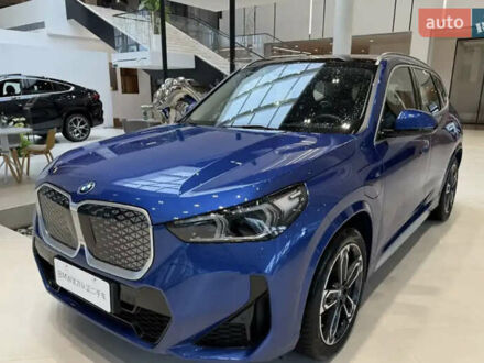 БМВ iX1 2023 в Львове на Automoto.ua Синий БМВ iX1, объемом двигателя 0 л и пробегом 7 тыс. км за 26000 $, фото 1 на Automoto.ua