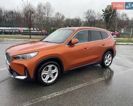 Помаранчевий БМВ iX1, об'ємом двигуна 0 л та пробігом 48 тис. км за 36200 $, фото 3 на Automoto.ua