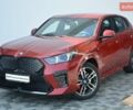 Красный БМВ iX2, объемом двигателя 0 л и пробегом 8 тыс. км за 45313 $, фото 1 на Automoto.ua
