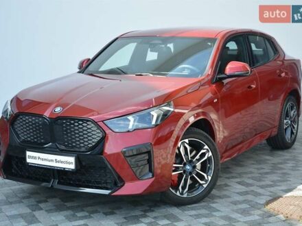 Червоний БМВ iX2, об'ємом двигуна 0 л та пробігом 8 тис. км за 45313 $, фото 1 на Automoto.ua