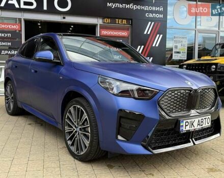 Синій БМВ iX2, об'ємом двигуна 0 л та пробігом 8 тис. км за 53900 $, фото 3 на Automoto.ua