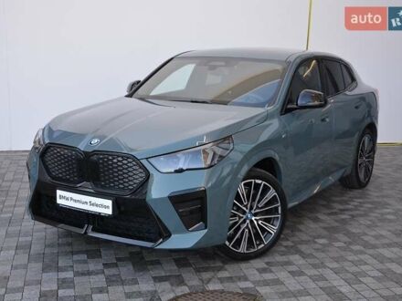 БМВ iX2 2024 в Киеве на Automoto.ua Зеленый БМВ iX2, объемом двигателя 0 л и пробегом 13 тыс. км за 61283 $, фото 1 на Automoto.ua