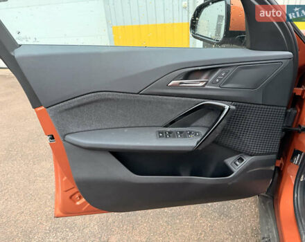 Оранжевый БМВ iX2, объемом двигателя 0 л и пробегом 10 тыс. км за 48000 $, фото 21 на Automoto.ua