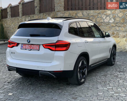 Белый БМВ iX3, объемом двигателя 0 л и пробегом 179 тыс. км за 27500 $, фото 11 на Automoto.ua