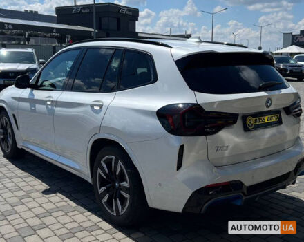 Белый БМВ iX3, объемом двигателя 86 л и пробегом 38 тыс. км за 51500 $, фото 4 на Automoto.ua