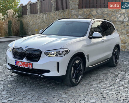 Белый БМВ iX3, объемом двигателя 0 л и пробегом 179 тыс. км за 27500 $, фото 3 на Automoto.ua