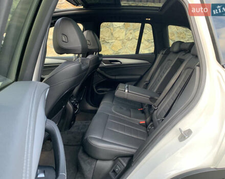 Белый БМВ iX3, объемом двигателя 0 л и пробегом 179 тыс. км за 27500 $, фото 52 на Automoto.ua