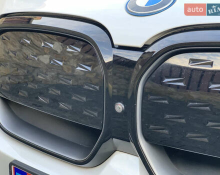 Белый БМВ iX3, объемом двигателя 0 л и пробегом 179 тыс. км за 27500 $, фото 60 на Automoto.ua