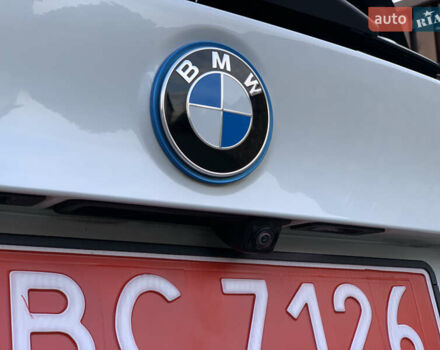 Белый БМВ iX3, объемом двигателя 0 л и пробегом 179 тыс. км за 27500 $, фото 62 на Automoto.ua