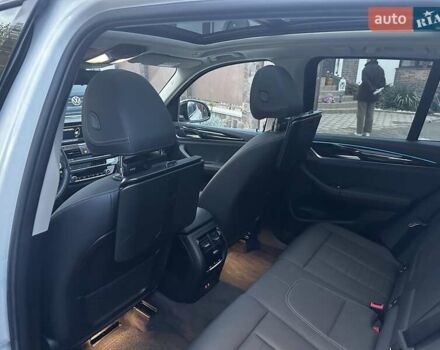Белый БМВ iX3, объемом двигателя 0 л и пробегом 101 тыс. км за 29500 $, фото 12 на Automoto.ua