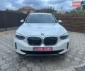 Белый БМВ iX3, объемом двигателя 0 л и пробегом 101 тыс. км за 29500 $, фото 2 на Automoto.ua