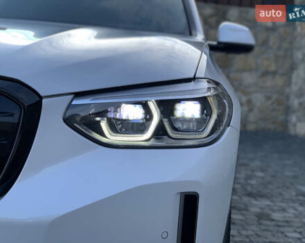 Белый БМВ iX3, объемом двигателя 0 л и пробегом 179 тыс. км за 27500 $, фото 57 на Automoto.ua