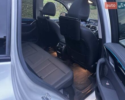 Белый БМВ iX3, объемом двигателя 0 л и пробегом 101 тыс. км за 29500 $, фото 13 на Automoto.ua