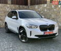 Белый БМВ iX3, объемом двигателя 0 л и пробегом 179 тыс. км за 27500 $, фото 1 на Automoto.ua