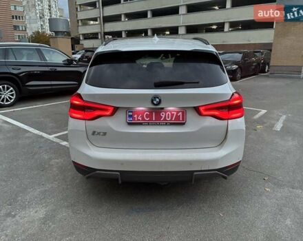 Белый БМВ iX3, объемом двигателя 0 л и пробегом 154 тыс. км за 28900 $, фото 7 на Automoto.ua