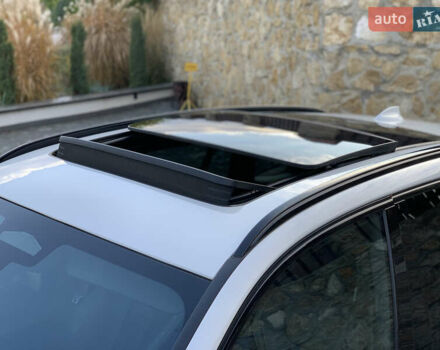 Белый БМВ iX3, объемом двигателя 0 л и пробегом 179 тыс. км за 27500 $, фото 4 на Automoto.ua