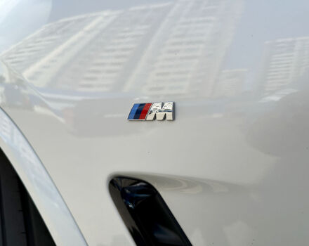 Белый БМВ iX3, объемом двигателя 0 л и пробегом 3 тыс. км за 60990 $, фото 13 на Automoto.ua
