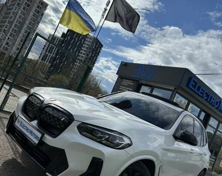 Білий БМВ iX3, об'ємом двигуна 0 л та пробігом 18 тис. км за 43777 $, фото 2 на Automoto.ua