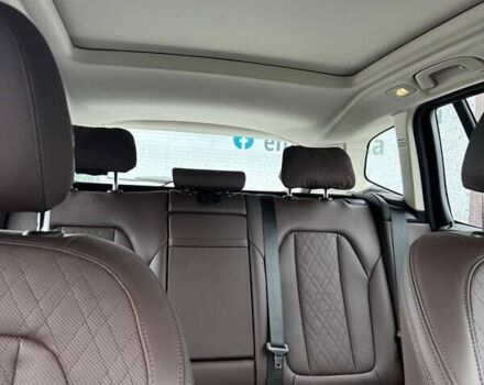 Белый БМВ iX3, объемом двигателя 0 л и пробегом 5 тыс. км за 42000 $, фото 14 на Automoto.ua