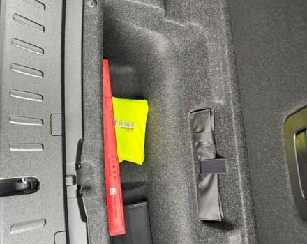 Белый БМВ iX3, объемом двигателя 0 л и пробегом 5 тыс. км за 42000 $, фото 21 на Automoto.ua