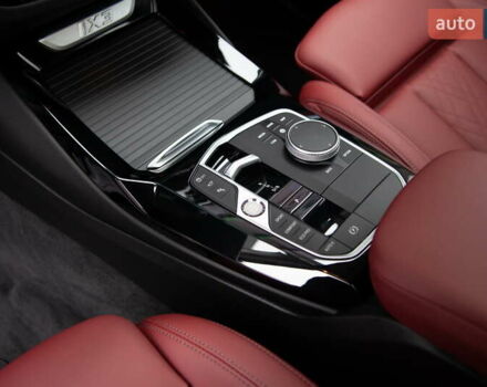 Білий БМВ iX3, об'ємом двигуна 0 л та пробігом 4 тис. км за 39700 $, фото 20 на Automoto.ua