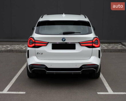 Білий БМВ iX3, об'ємом двигуна 0 л та пробігом 4 тис. км за 39700 $, фото 6 на Automoto.ua
