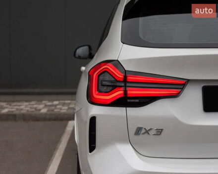 Білий БМВ iX3, об'ємом двигуна 0 л та пробігом 4 тис. км за 39700 $, фото 7 на Automoto.ua