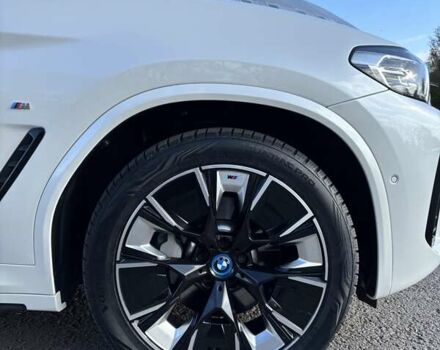 Белый БМВ iX3, объемом двигателя 0 л и пробегом 1 тыс. км за 50500 $, фото 27 на Automoto.ua