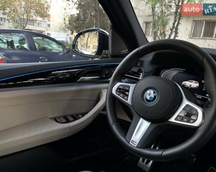 Белый БМВ iX3, объемом двигателя 0 л и пробегом 1 тыс. км за 50500 $, фото 54 на Automoto.ua