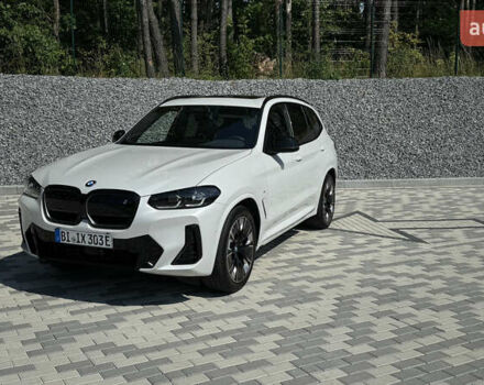 Белый БМВ iX3, объемом двигателя 0 л и пробегом 2 тыс. км за 47000 $, фото 1 на Automoto.ua