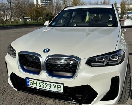 Белый БМВ iX3, объемом двигателя 0 л и пробегом 1 тыс. км за 50500 $, фото 6 на Automoto.ua